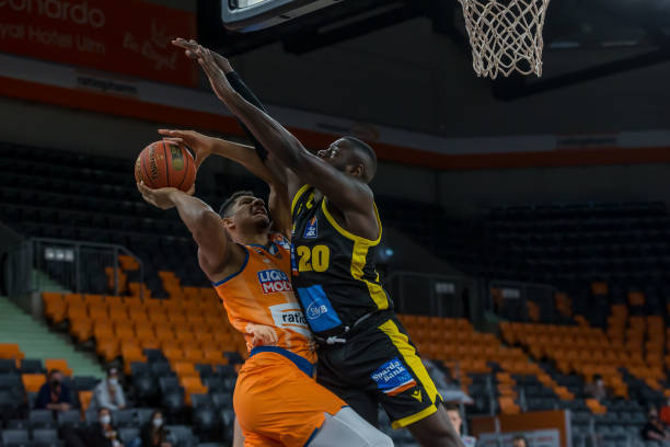 保证外线投 保证外线投